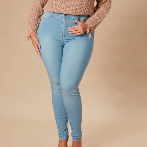 Brand new Women’s Fashion Nova skinny Jeans-Size 14 - Picture 1 of 5